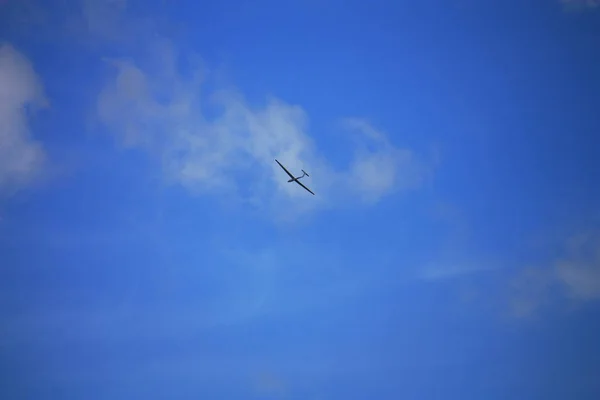 Ιπτάμενο Αεροπλάνο Στον Ουρανό — Φωτογραφία Αρχείου