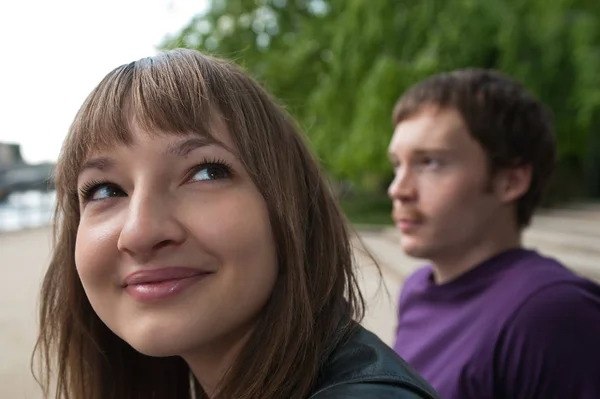 Pareja Joven Berlín Primavera — Foto de Stock