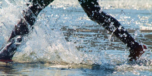 公園の水が飛び散った — ストック写真