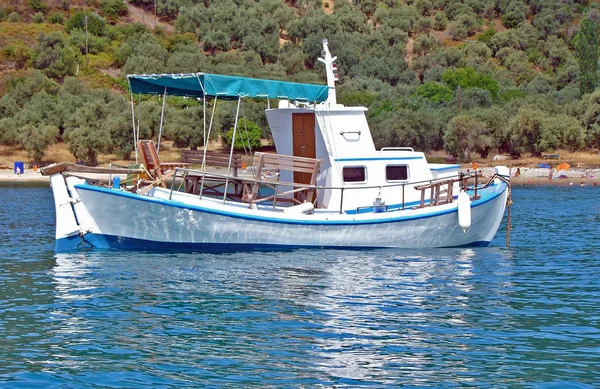 Sportboot Platanien Griechenland — Stockfoto