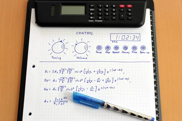 Calculadora Pluma Mesa —  Fotos de Stock