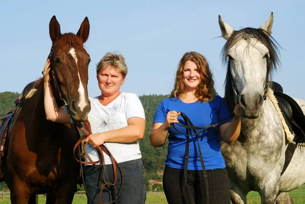 Szenische Sicht Auf Freundschaftskonzept — Stockfoto