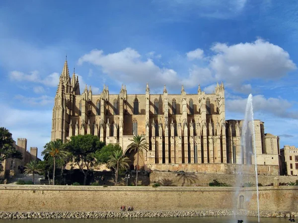 Vista Panorámica Majestuosa Arquitectura Catedral — Foto de Stock