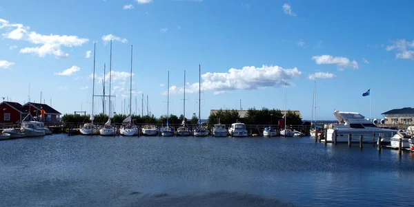 Hafen Hafen Mit Angedockten Segelbooten — Stockfoto