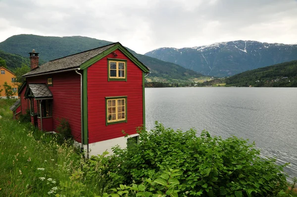 Norge Ett Skandinaviskt Land Med Berg Glaciärer Och Djupa Kustfjordar — Stockfoto