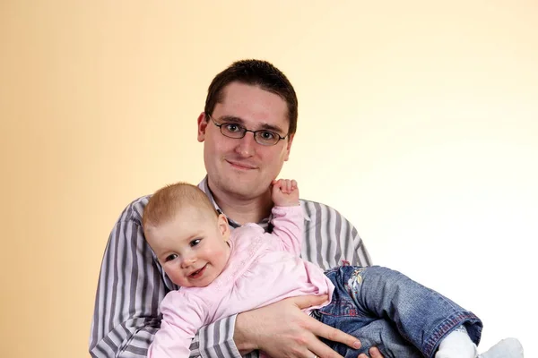 Padre Con Hija Brazo — Foto de Stock