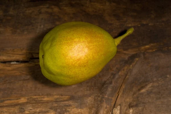 Čerstvé Zralé Mango Dřevěném Pozadí — Stock fotografie