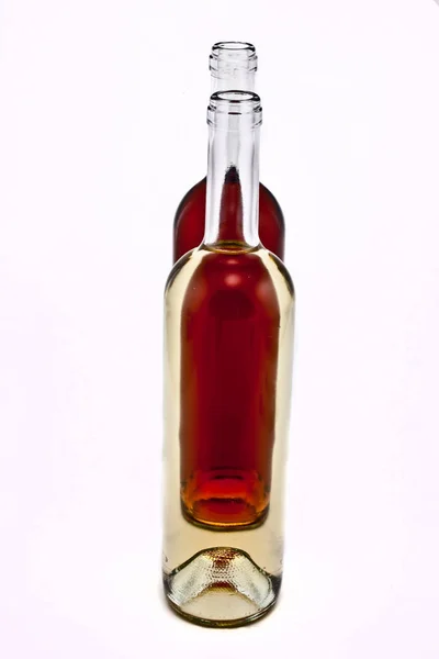 Flaskor Med Rött Vin Och Rosévin — Stockfoto