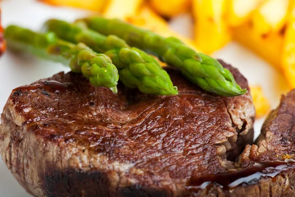 Grilled Steak Asparagus — Stock Photo, Image