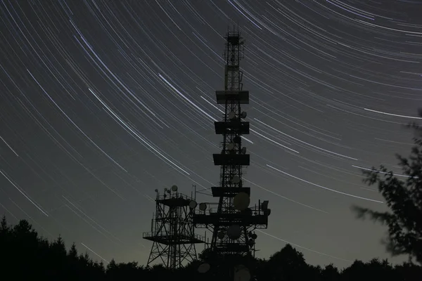 Szlaki Gwiazd Nocnym Niebie — Zdjęcie stockowe