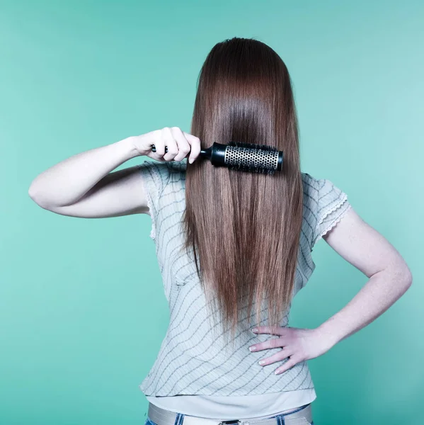 Portret Van Aantrekkelijke Vrouw Poseren — Stockfoto