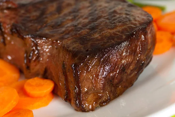 Carne Assada Rumpsteak Com Pimenta Cenoura — Fotografia de Stock