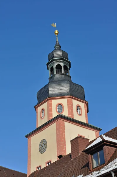 Szenischer Blick Auf Die Christliche Kirchenarchitektur — Stockfoto