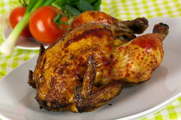 Csirke Megsütve Ketchuppal Pácolva — Stock Fotó