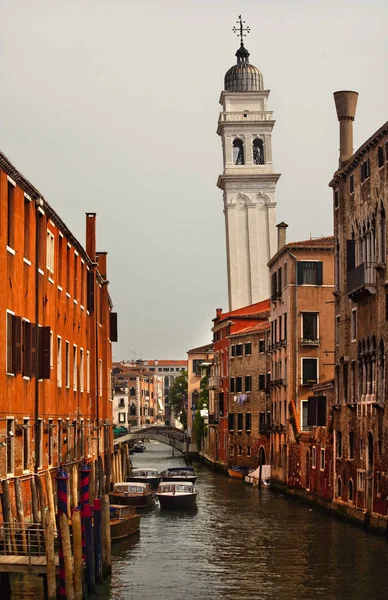 Pontes Laterais Igreja Canal Veneza Itália — Fotografia de Stock