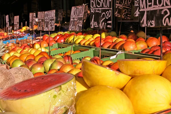 市面新鲜水果及蔬菜 — 图库照片