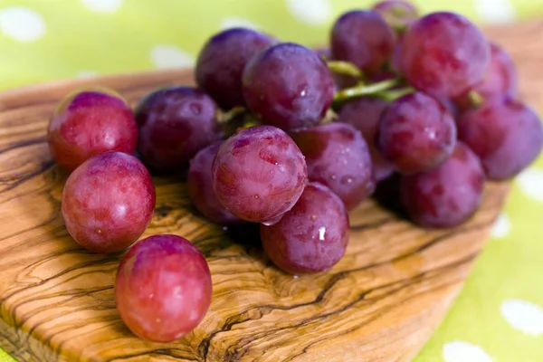 Czerwone Winogrona Vinis Vinifera — Zdjęcie stockowe