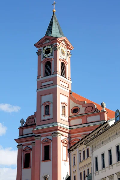 Naturskön Över Kyrka Och Arkitektur Detaljer — Stockfoto