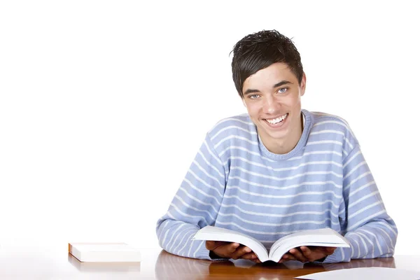 Jovem Feliz Bonito Masculino Estudante Leitura Aberto Estudo Livro — Fotografia de Stock