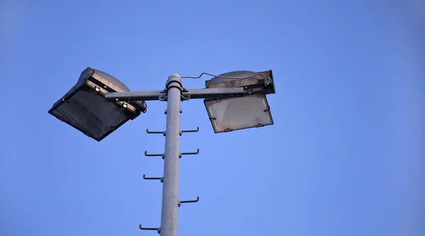 Gatlykta Blå Himmel — Stockfoto