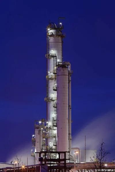 Zakład Rafinerii Ropy Naftowej Zmierzchu — Zdjęcie stockowe