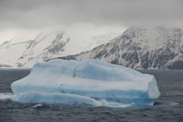 Iceberg Ghiaccio Congelato Inverno Neve — Foto Stock