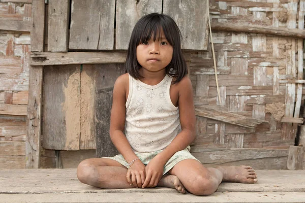 Retrato Del Mar Muchacha Laos Pobreza —  Fotos de Stock