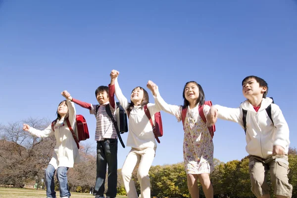 Escuelas Japonesas Que Juegan Parque — Foto de Stock