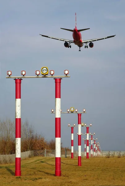 Aircraft Landing Evening Sun — Stock Photo, Image