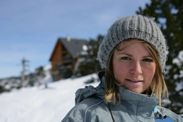 Portrait Une Jeune Femme Dans Neige — Photo