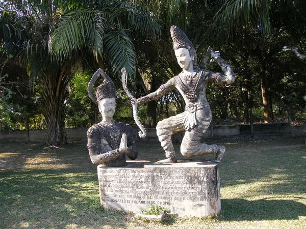 ラオス ビエンチャン 庭の仏像 Xieng Khuan — ストック写真