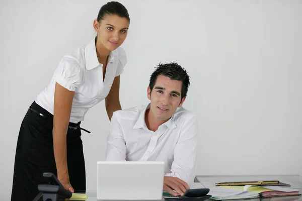 Portrait Man Woman Office — Stock Photo, Image