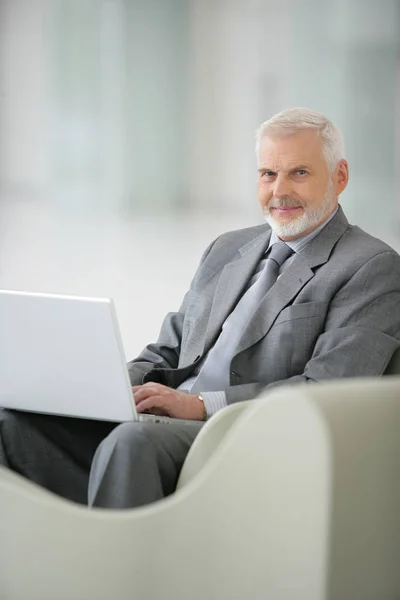 Portrait Smiling Man Suit Sitting Chair Front Laptop — Stock Photo, Image