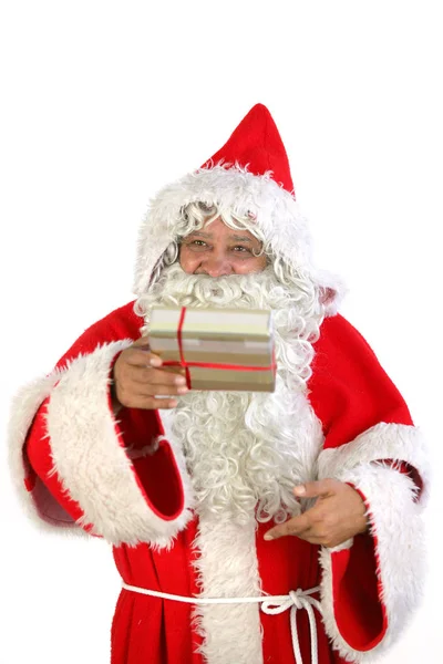 Père Noël Avec Cadeau Sur Fond Blanc — Photo
