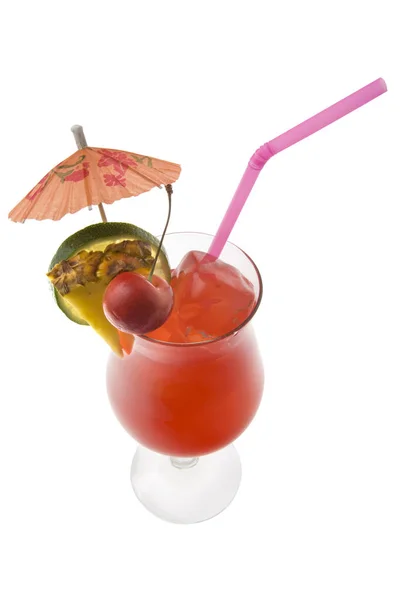 Mai Tai Ανάμεικτο Ποτό Φρούτα Και Ομπρέλα Γαρνιτούρα Whte Φόντο — Φωτογραφία Αρχείου