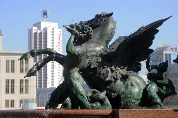 Estátua Parque — Fotografia de Stock