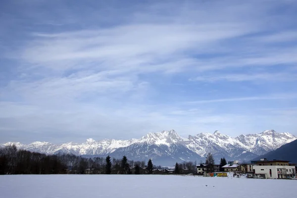 Vista Panorámica Del Majestuoso Paisaje Los Alpes —  Fotos de Stock