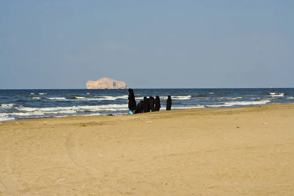 Arabky Ženy Pláži — Stock fotografie