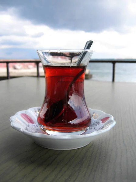 Tasse Thé Chaud Sur Fond Bleu — Photo