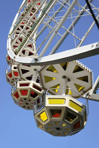 Giostra Divertimento Parco Divertimenti — Foto Stock