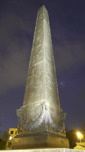 Obelisco Karolinenplatz Munich — Fotografia de Stock