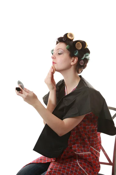 Jonge Vrouw Met Een Mobiele Telefoon — Stockfoto