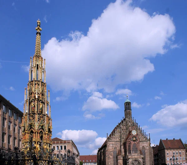 Frauenkirche Ana Borsada Nuremberg — Stok fotoğraf