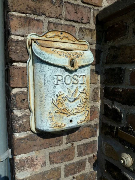 街上的旧信箱 — 图库照片