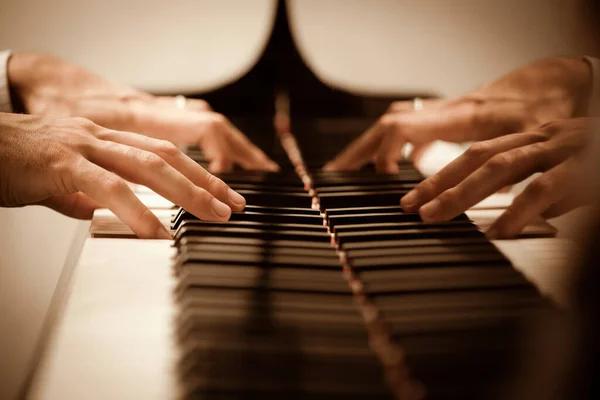 Piano Instrumento Musical Conceito Musical — Fotografia de Stock