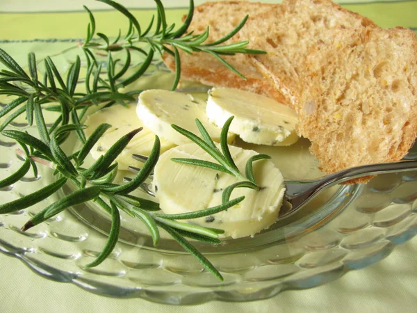 Kräuterbutter Mit Rosmarin — Stockfoto