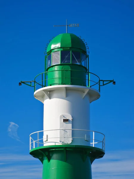 海上的灯塔 — 图库照片