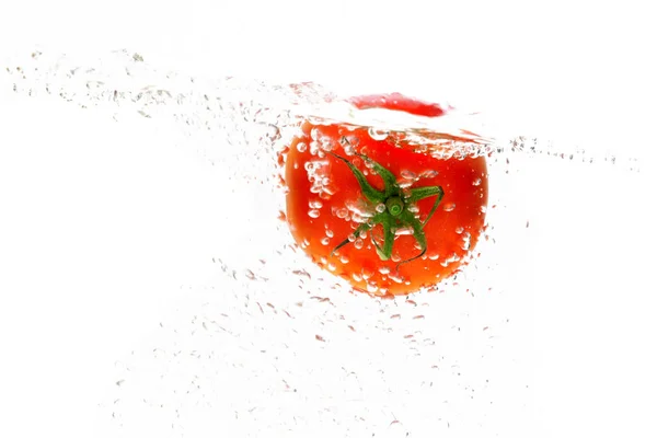 Ντομάτα Στο Νερό — Φωτογραφία Αρχείου