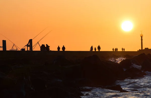 Pier Con Gente Pescando Caminando — Foto de Stock