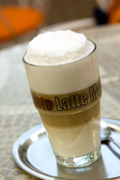 Latte Macchiato Koffie Drinken — Stockfoto